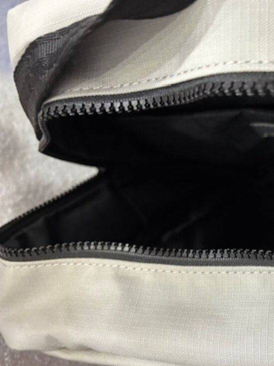 Hunter Wander Grey backpack with black accents NWT